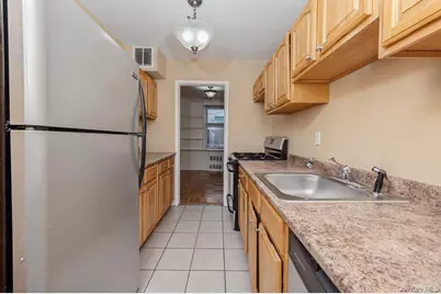 1 Oakridge Place #1G, Eastchester, NY 10709 - Photo 12