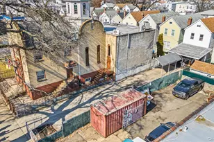 10433 Atlantic Ave, Richmond Hill, NY 11418 - Photo 4