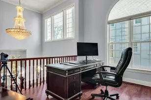 58 Stonehill Dr S, Manhasset, NY 11030 - Photo 16