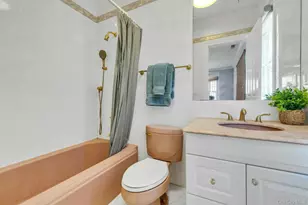 58 Stonehill Dr S, Manhasset, NY 11030 - Photo 28