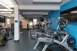 2550 Independence Ave, Bronx, NY 10463 - Photo 16