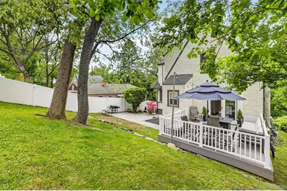 54 Midland Avenue, Yonkers, NY 10705 - Photo 30