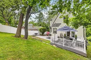 54 Midland Ave, Yonkers, NY 10705 - Photo 30