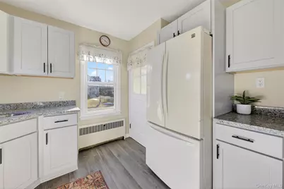 36 S Walnut Street, Beacon, NY 12508 - Photo 10
