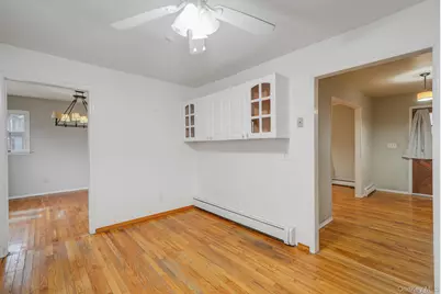 60 Iroquois Drive, Brightwaters, NY 11718 - Photo 12