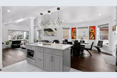 175 Hempstead Avenue, Lynbrook, NY 11563 - Photo 16