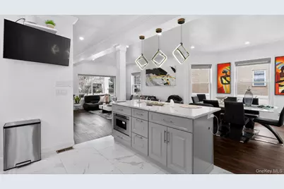 175 Hempstead Avenue, Lynbrook, NY 11563 - Photo 12