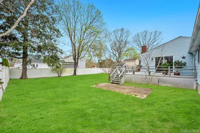 8 Lama Drive, Shirley, NY 11967 - Photo 6