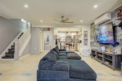 21607 110th Avenue, Queens Village, NY 11429 - Photo 6