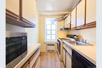 14035 Burden Crescent #504, Jamaica, NY 11435 - Photo 6