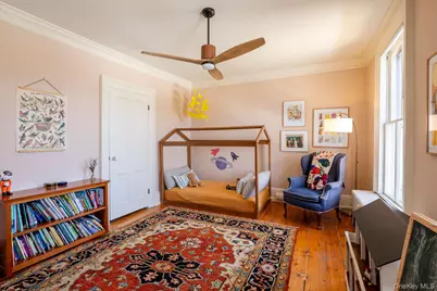 45 W Chestnut Street, Kingston, NY 12401 - Photo 26