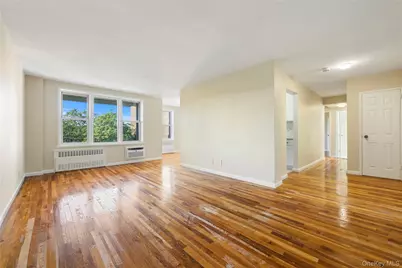 42 Pine Street #3B, Yonkers, NY 10701 - Photo 1