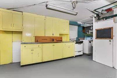 3 Hill Street, New Rochelle, NY 10801 - Photo 32