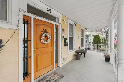 39 N 10th Avenue, Mount Vernon, NY 10550 - Photo 4