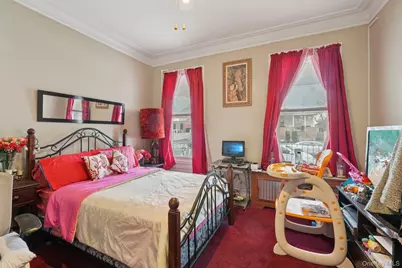 39 N 10th Avenue, Mount Vernon, NY 10550 - Photo 16