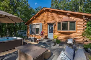 24 Forrest Dr, Lloyd Harbor, NY 11743 - Photo 2