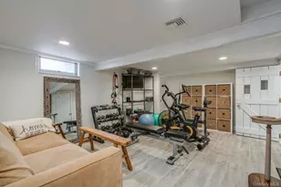 24 Forrest Dr, Lloyd Harbor, NY 11743 - Photo 20