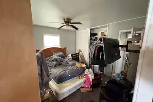 70 Abbey Ln, Levittown, NY 11756 - Photo 20