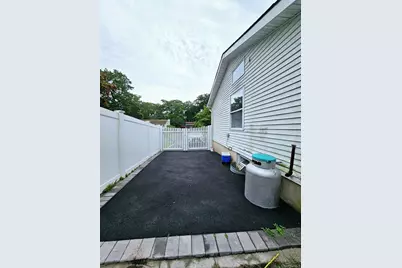 12 Nord Park Boulevard, Middle Island, NY 11953 - Photo 14