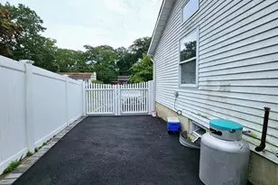 12 Nord Park Blvd, Middle Island, NY 11953 - Photo 14