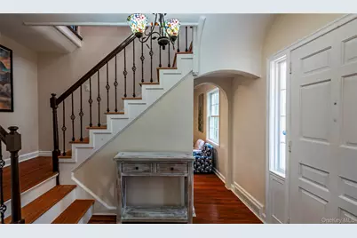 1678 Cedar Swamp Road, Brookville, NY 11545 - Photo 4