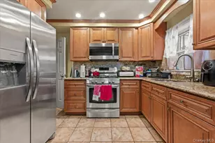 1260 Adee Ave, Bronx, NY 10469 - Photo 8