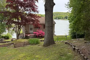 165 W Lakeshore Dr, Carmel, NY 10512 - Photo 2