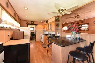 136 Maple St, Massapequa Park, NY 11762 - Photo 8