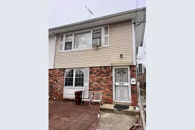 34-16 Brookside Street #2nd Fl, Little Neck, NY 11363 - Photo 1