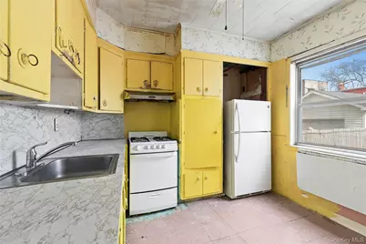 103-17 113th Street, Richmond Hill, NY 11419 - Photo 4