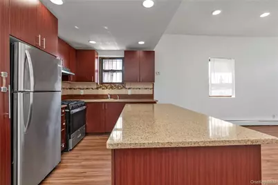 7719 Parsons Boulevard, Fresh Meadows, NY 11366 - Photo 8