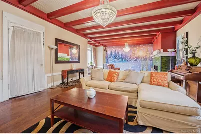 7 The Court, New Rochelle, NY 10801 - Photo 8