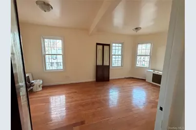 310 S 7th Avenue, Mount Vernon, NY 10550 - Photo 1