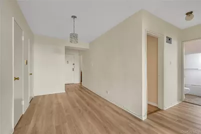 83-75 Woodhaven Boulevard #6U, Woodhaven, NY 11421 - Photo 8