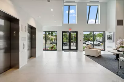 218 Middle Neck Road #102, Great Neck, NY 11021 - Photo 6