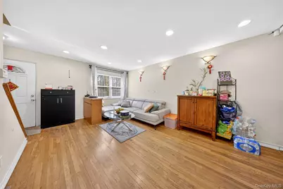 69-20 199th Street, Fresh Meadows, NY 11365 - Photo 6