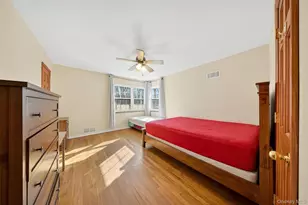 69-20 199th St, Fresh Meadows, NY 11365 - Photo 12