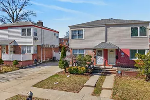 69-20 199th St, Fresh Meadows, NY 11365 - Photo 2