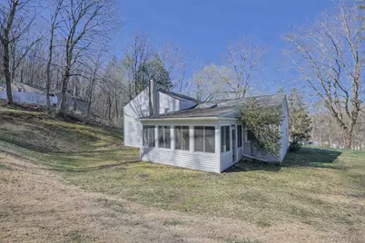 210 Varian Road, Cortlandt Manor, NY 10567 - Photo 28