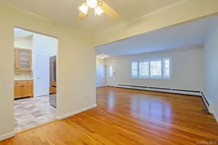 210 Varian Rd, Cortlandt Manor, NY 10567 - Photo 10