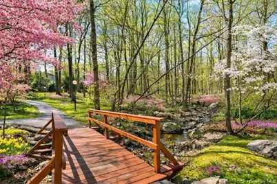 4 Aspen Court, Highland Mills, NY 10930 - Photo 2