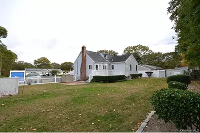 120 Arlington Road, Ronkonkoma, NY 11779 - Photo 24