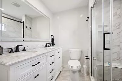 1361 Kew Avenue, Hewlett, NY 11557 - Photo 14