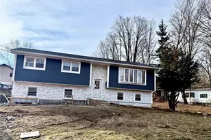 37 California Dr, Middletown, NY 10940 - Photo 4