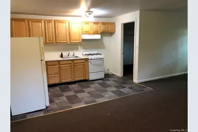 49 Congers Road #7, New City, NY 10956 - Photo 4