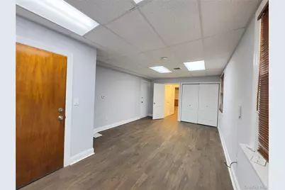 42-22 213 Street Level1 Bayside, Bayside, NY 11361 - Photo 4