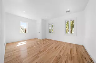 87 Parsons Dr, Hempstead, NY 11550 - Photo 16