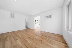 87 Parsons Dr, Hempstead, NY 11550 - Photo 8