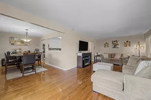 14 Charles Ln, Pomona, NY 10970 - Photo 8