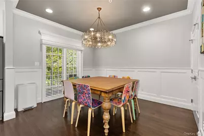 5 Rosebud Lane, Babylon, NY 11702 - Photo 8